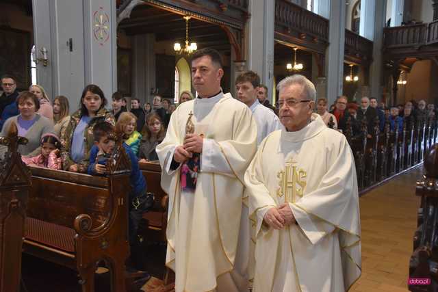 Relikwie rodziny Ulmów w parafii św. Antoniego w Pieszycach