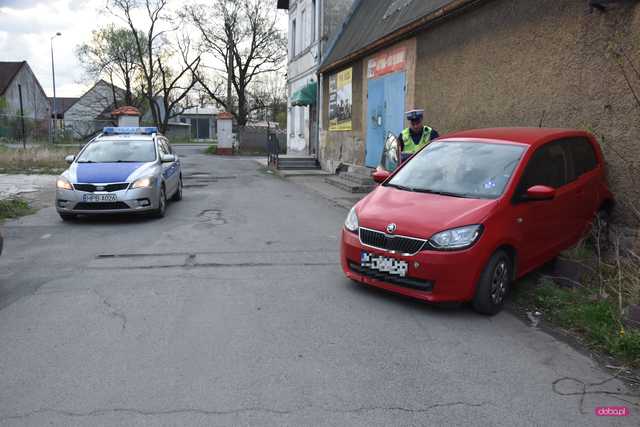 zwłoki w samochodzie