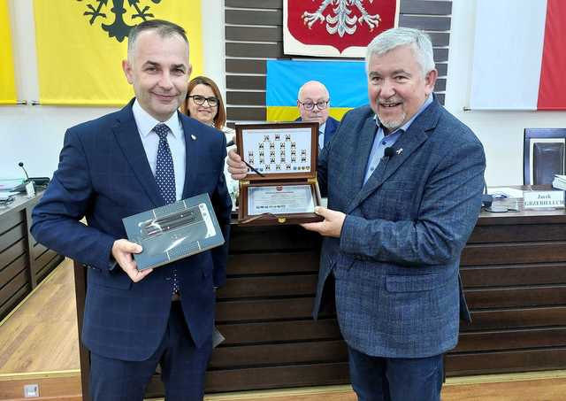Ostatnia sesja Rady Powiatu Dzierżoniowskiego