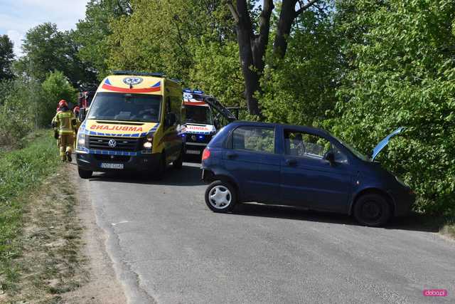 Wypadek 5 młodych osób przy stawie w Owieśnie