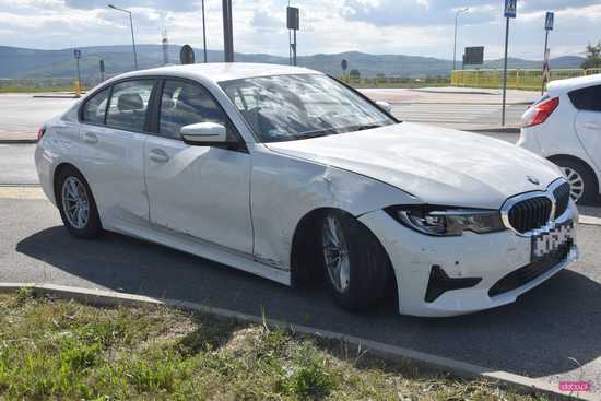 Zderzenie bmw i forda na obwodnicy Dzierżoniowa