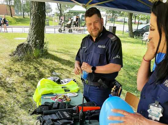 Piławscy policjanci uczestniczyli w festynie z okazji Dnia Dziecka