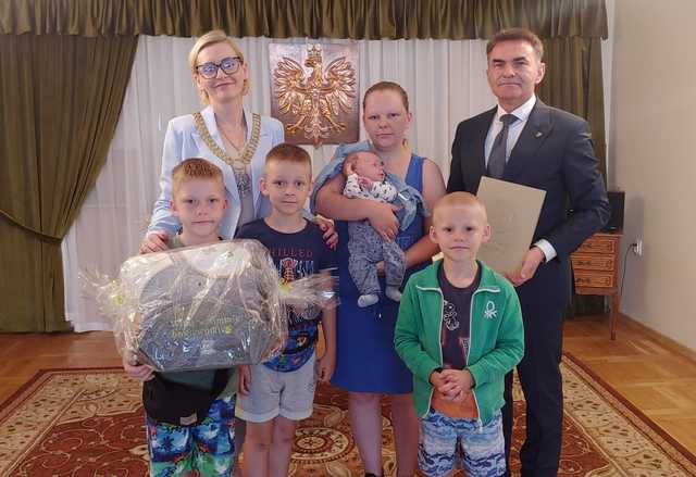 Wyprawka dla nowo narodzonego dziecka w gminie Łagiewniki