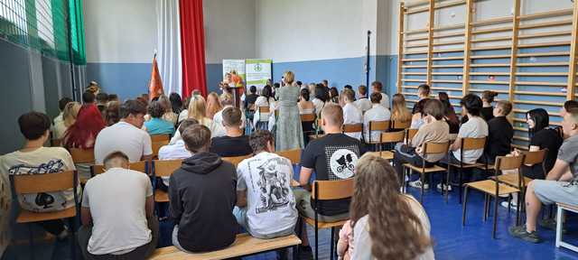 Zakończenie roku szkolnego w Zespole Szkół Cechu Rzemiosł Różnych w Bielawie