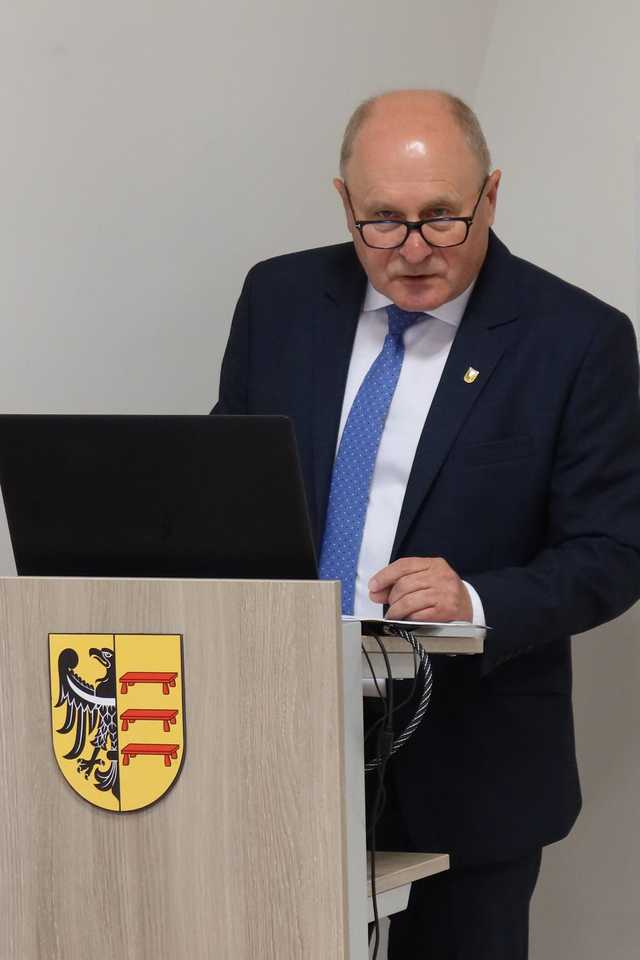 Jednogłośne absolutorium dla burmistrza Piławy Górnej