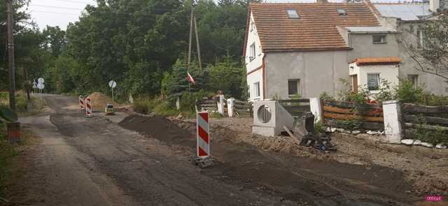 Kierowcy wściekli na zarządce drogi wojewódzkiej nr 384 