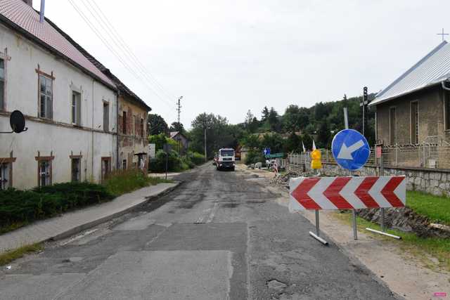 Kierowcy wściekli na zarządce drogi wojewódzkiej nr 384 