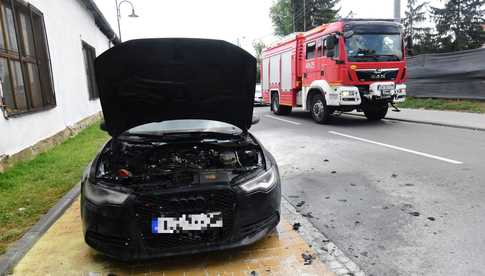 Pożar audi w Łagiewnikach