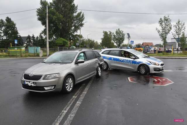 Zderzenie trzech samochodów w Pieszycach