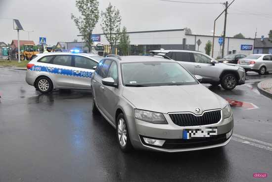 Zderzenie trzech samochodów w Pieszycach