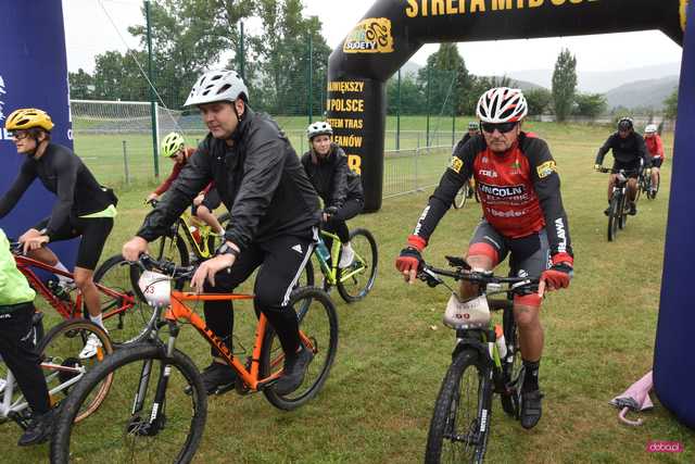 Rodzina na kole – rajd rowerowy w Pieszycach
