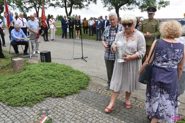 Dzierżoniów. Narodowy Dzień Pamięci Ofiar Ludobójstwa