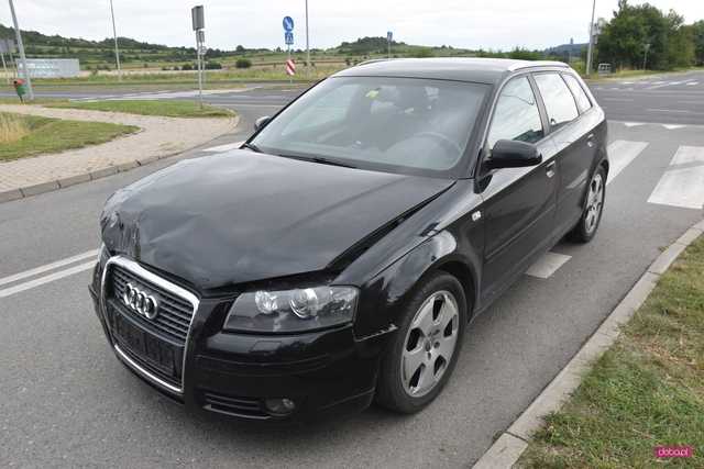 Zderzenie audi i hyundaia na obwodnicy Bielawy