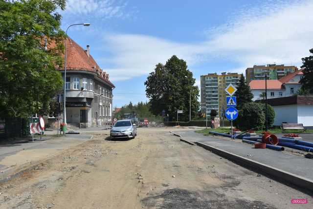 Jak przebiega remont ul. Żeromskiego w Bielawie?