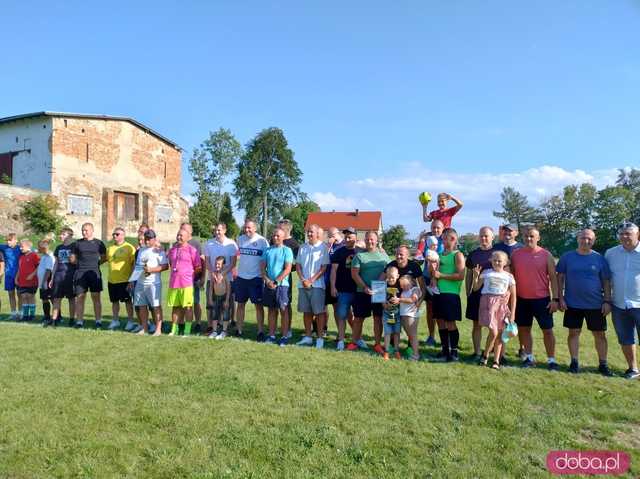 Sportowa rywalizacja w Ostroszowicach [FOTO]