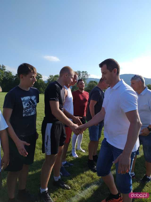 Sportowa rywalizacja w Ostroszowicach [FOTO]