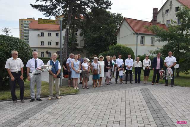 Obchody Święta Wojska Polskiego w Bielawie