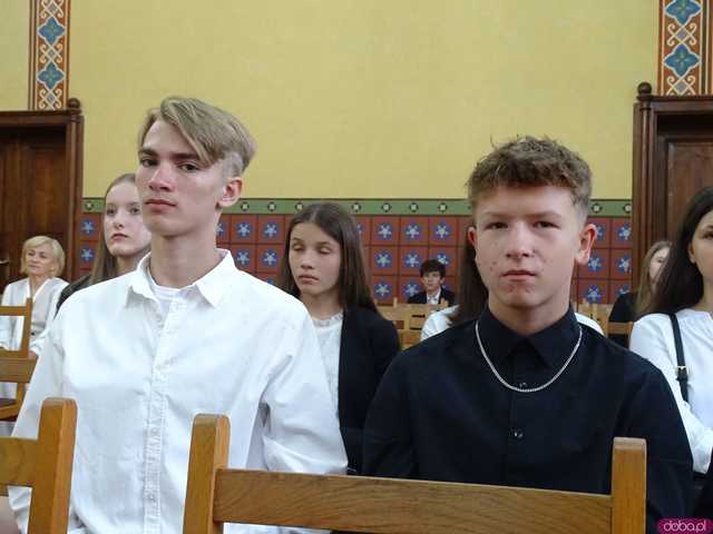 Rozpoczęcie roku szkolnego w 1 Liceum Ogólnokształcącym w Dzierżoniowie