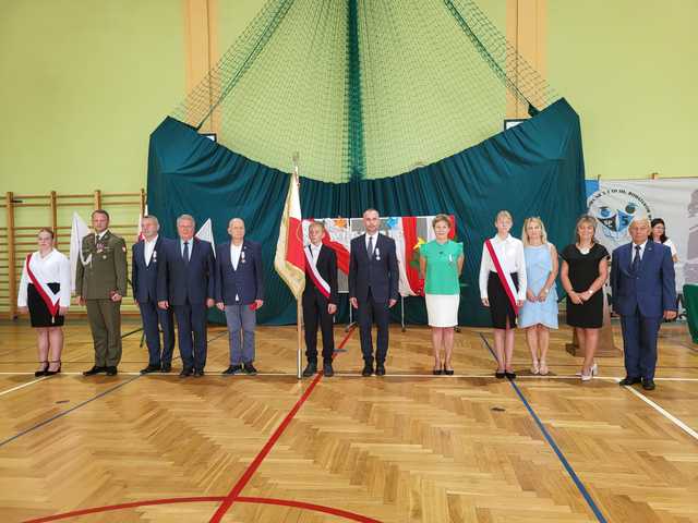 Rozpoczęcie roku szkolnego w SP nr 5 im. Bohaterów Westerplatte w Dzierżoniowie