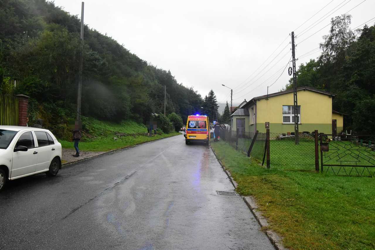 Dachował fordem na Nowobielawskiej
