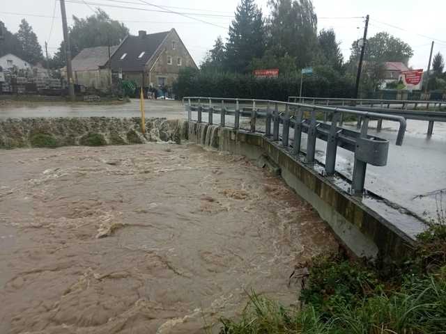 Piława Dolna pod wodą