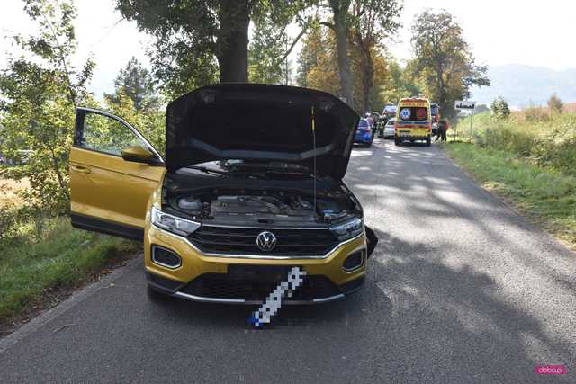 Wypadek przy wjeździe do Ostroszowic
