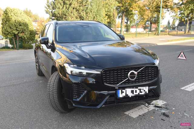 Zderzenie volvo z oplem