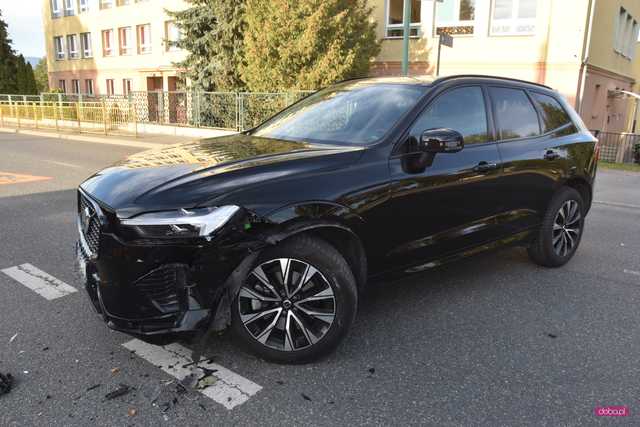Zderzenie volvo z oplem