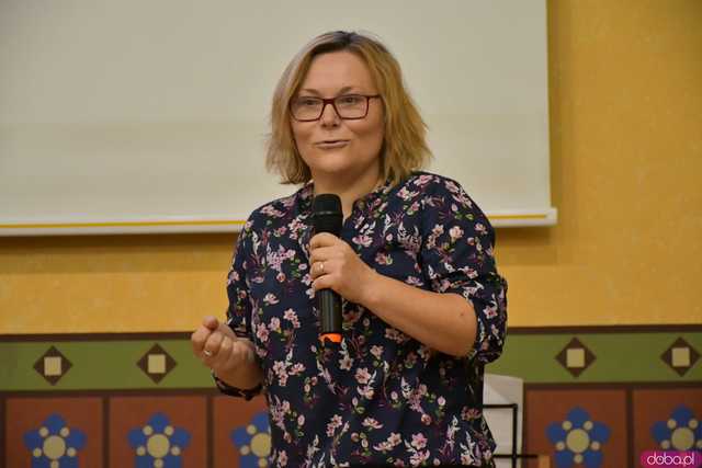 [WIDEO/FOTO] Wystartował Dolnośląski Festiwal Nauki. Uroczyste rozpoczęcie w 1LO w Dzierżoniowie