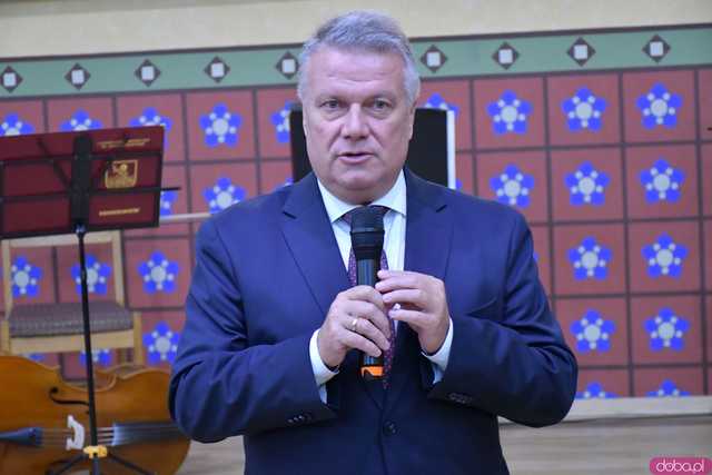 [WIDEO/FOTO] Wystartował Dolnośląski Festiwal Nauki. Uroczyste rozpoczęcie w 1LO w Dzierżoniowie
