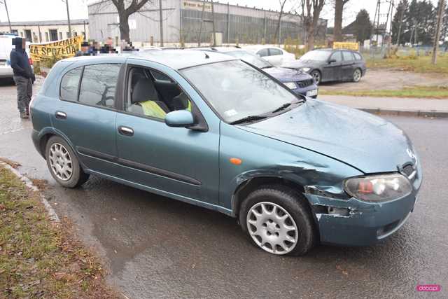 Zderzenie nissana i volkswagena w Piławie Dolnej