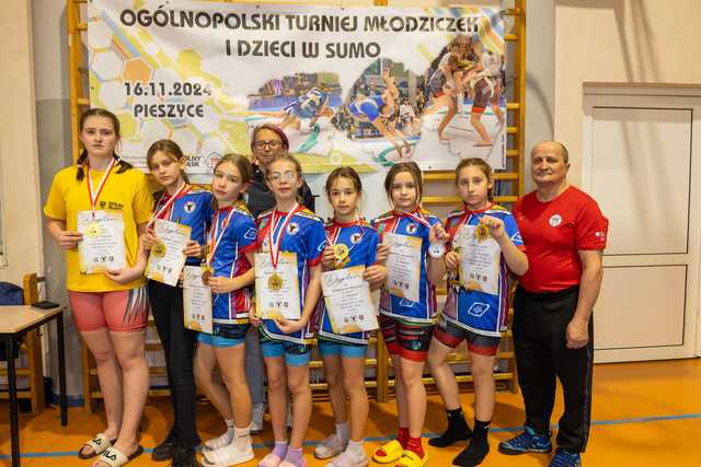 Ogólnopolski Turniej Młodziczek i Dzieci w sumo w Pieszycach
