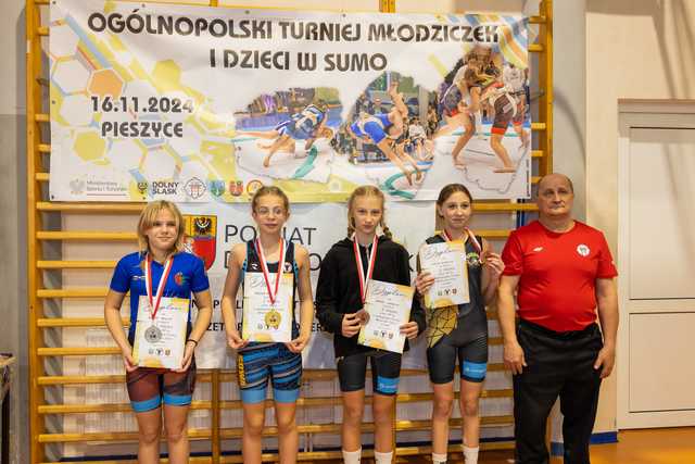 Ogólnopolski Turniej Młodziczek i Dzieci w sumo w Pieszycach