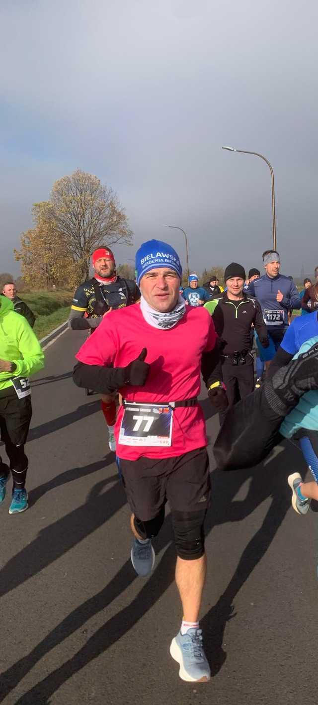 7 maratonów i 14 półmaratonów w 2024 r.