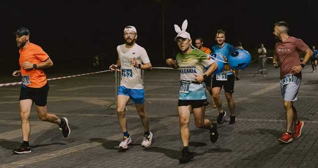7 maratonów i 14 półmaratonów w 2024 r.