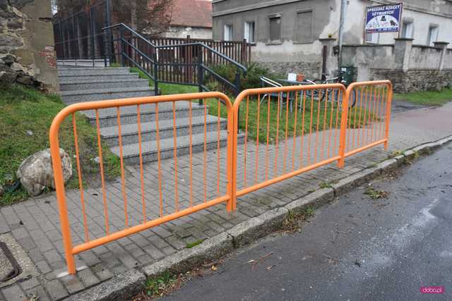 Wypadek motocyklisty w Pieszycach