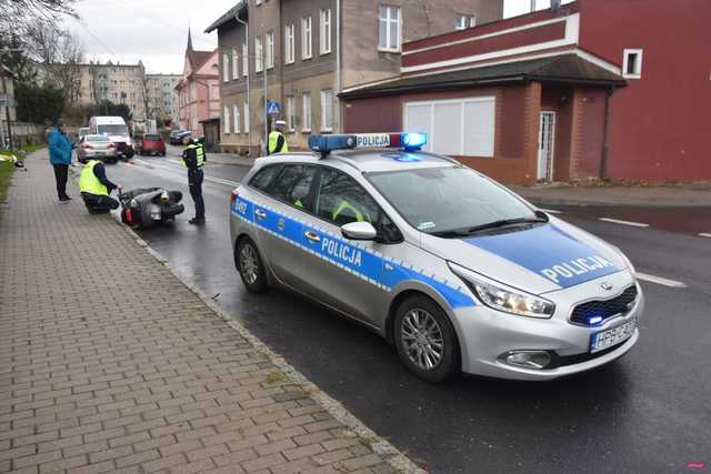 Wypadek motocyklisty w Pieszycach