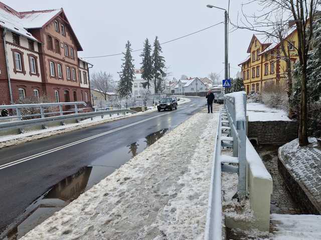 Nowy most w Ostroszowicach