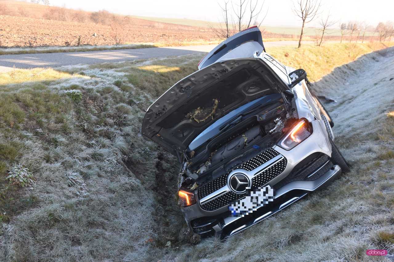 Wypadek na drodze Dzierżoniów - Łagiewniki