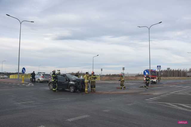 Zderzenie dacii i forda na obwodnicy Dzierżoniowa