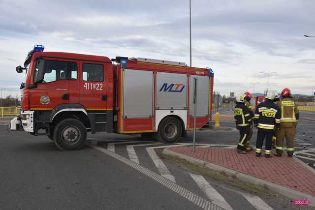 Zderzenie dacii i forda na obwodnicy Dzierżoniowa