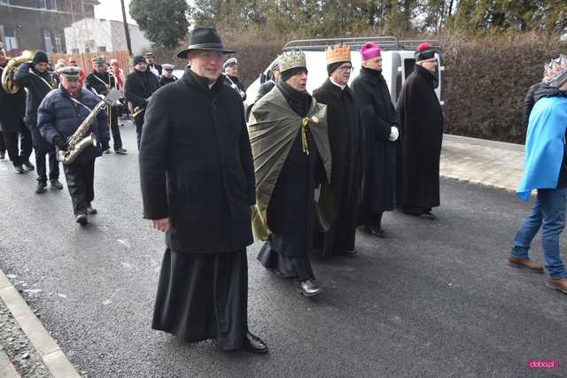 Ogromny Orszak Trzech Króli przeszedł ulicami Bielawy