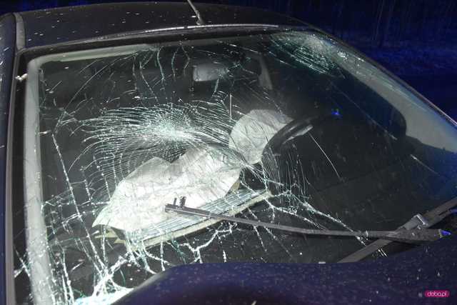 Wypadek na trasie Dzierżoniów – Świdnica: droga zablokowana