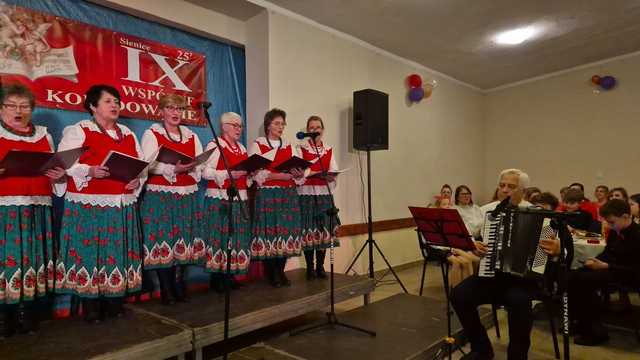 Wspólne kolędowanie w Sienicach
