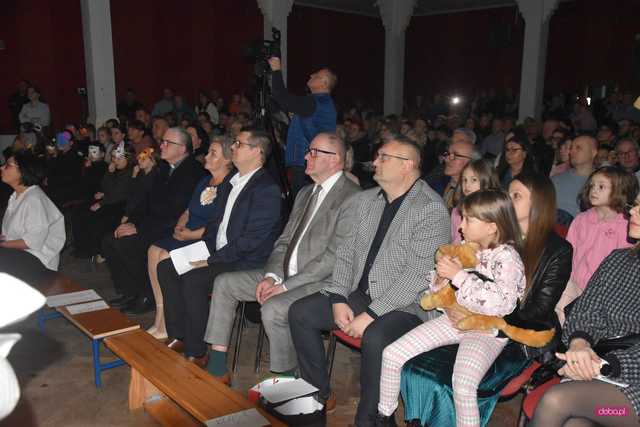 Wyjątkowe jasełka i kolędowanie w Niemczańskim Ośrodku Kultury