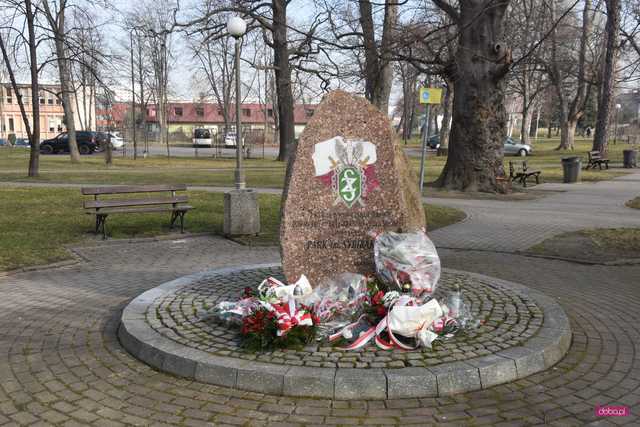 Dzierżoniów. Uroczystości upamiętniające 85. rocznicę pierwszej deportacji Polaków na Sybir