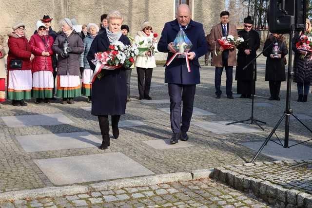 85. rocznica pierwszej masowej deportacji Polaków na Sybir - uroczystości w Piławie Górnej