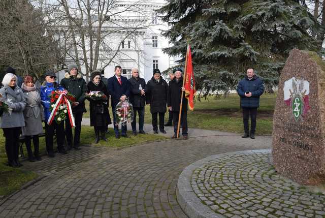 Ginęli już w drodze. Tysiące nie wróciło do kraju