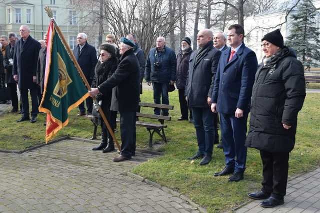 Ginęli już w drodze. Tysiące nie wróciło do kraju
