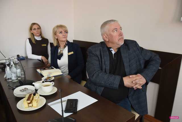 Jezioro Bystrzyckie i zapora wodna Lubachów